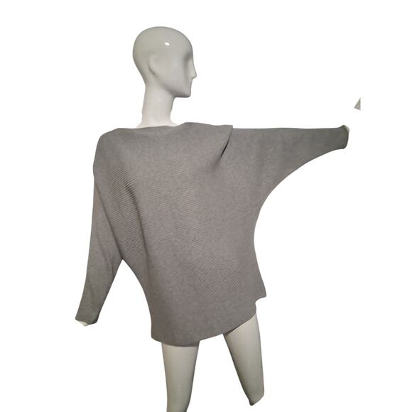 Vince Camuto Women's size Medium Ribbed Slouchy Doman Sleeve Boat Grungecore Top - Picture 5 of 10